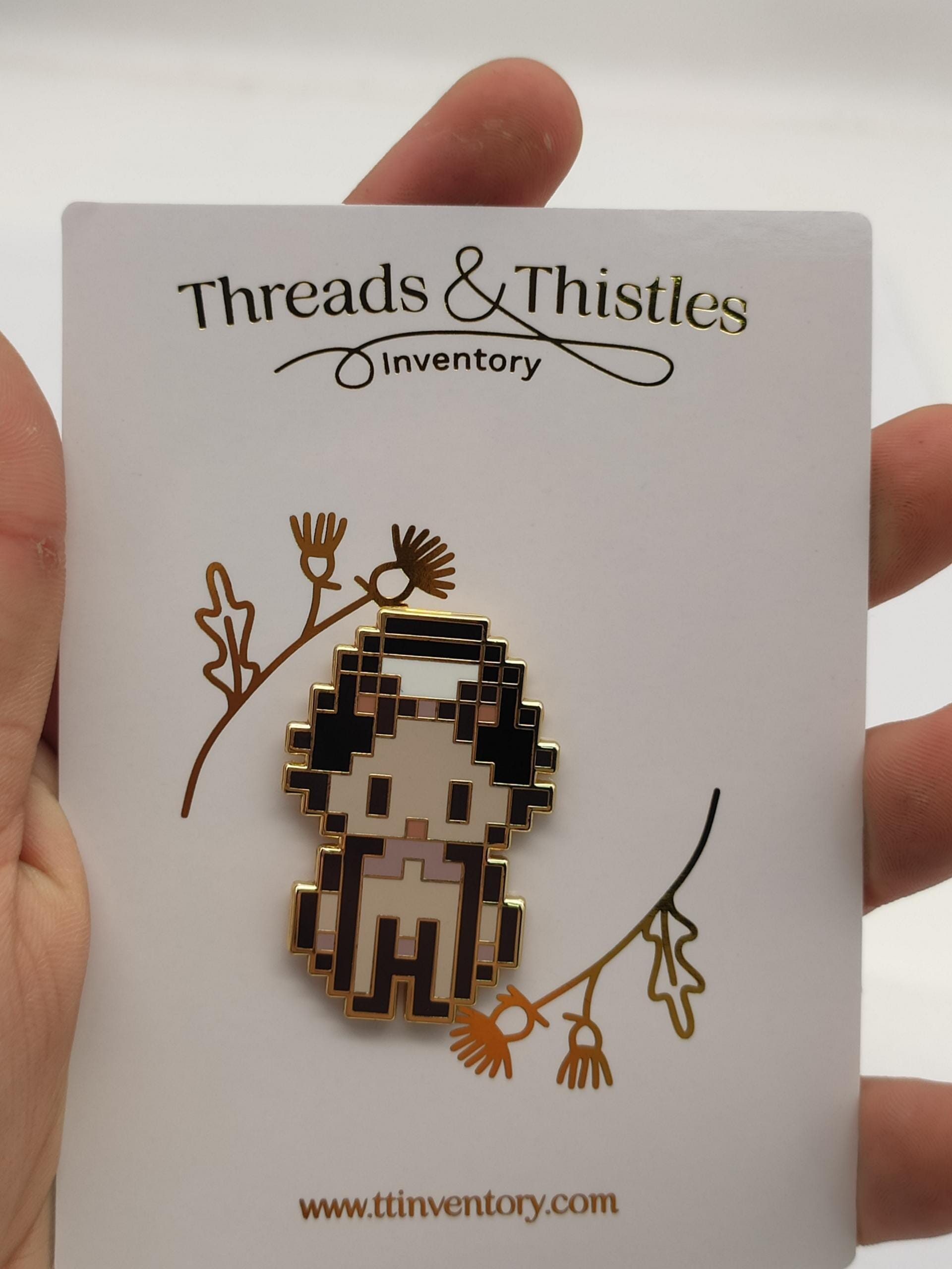 Gaming Kitty - Enamel Pin Threads & Thistles Inventory 